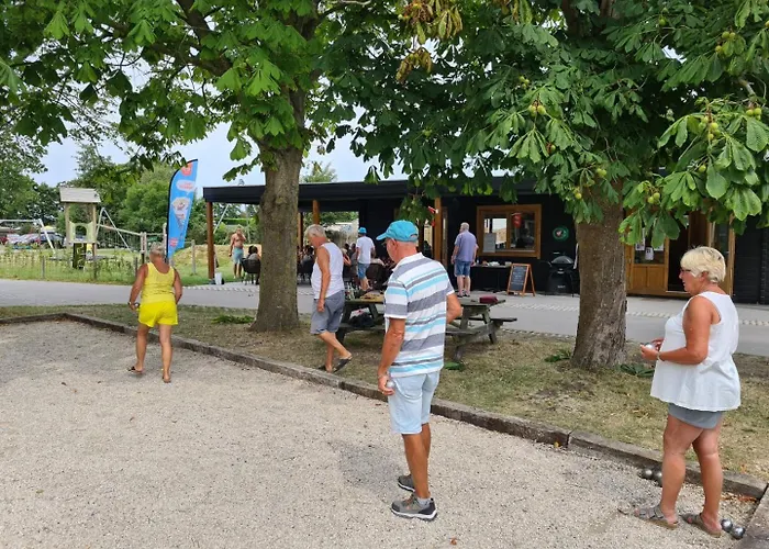 77 Op Recreatiepark De Wielen