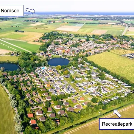 Holiday home 77 Op Recreatiepark De Wielen *