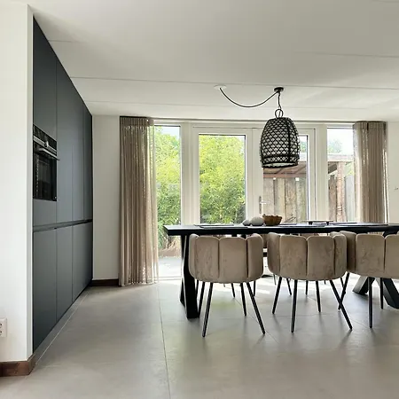 77 Op Recreatiepark De Wielen Ferienhaus